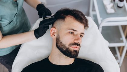 8 month hair treatment programme – Low-level laser, PRP & E-50 Exosomes